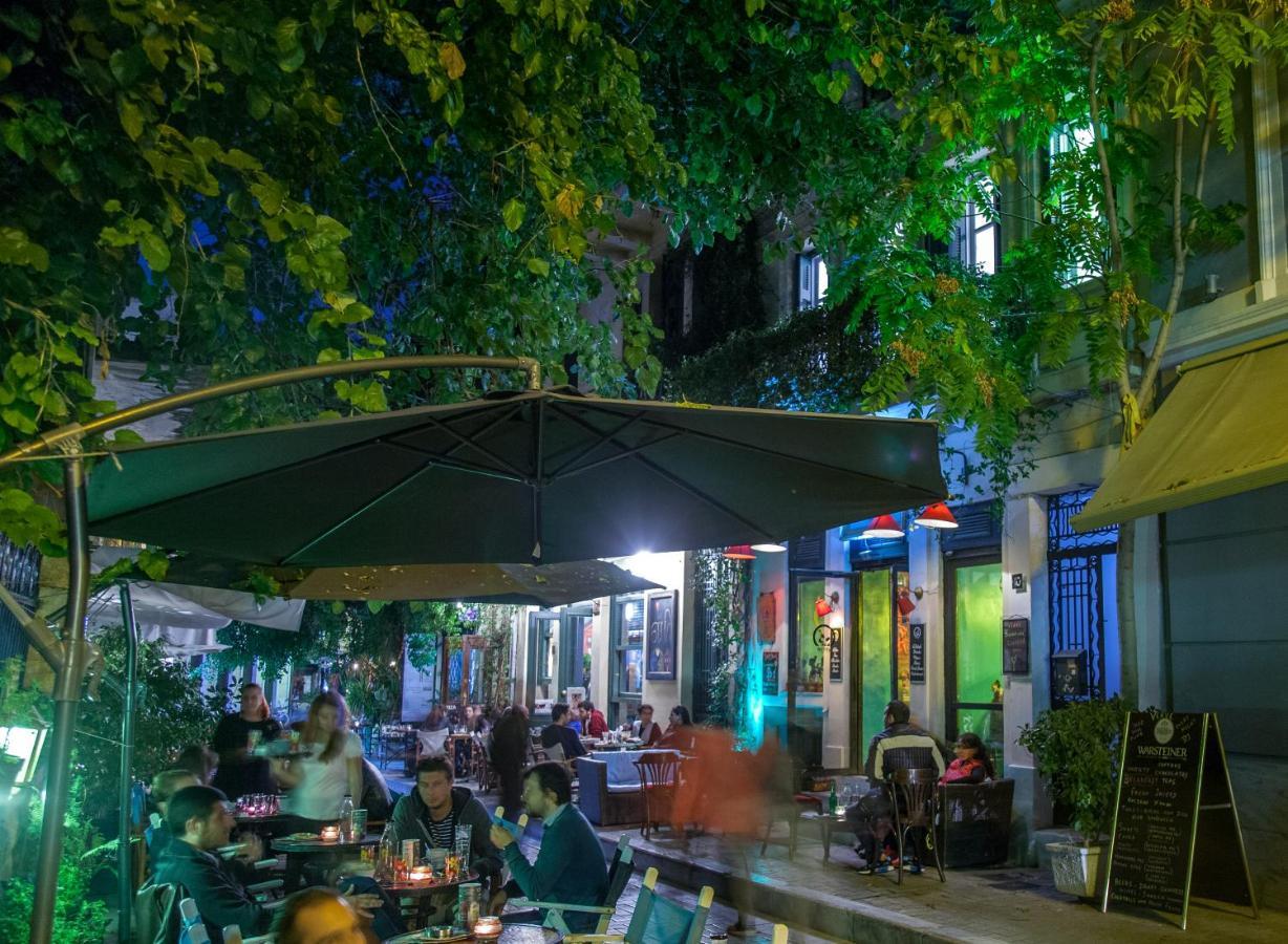 Psiri Gem From In Vivo Apartments- Spacious 1St Floor Apartment With Balcony In Athens' Historic Center 外观 照片