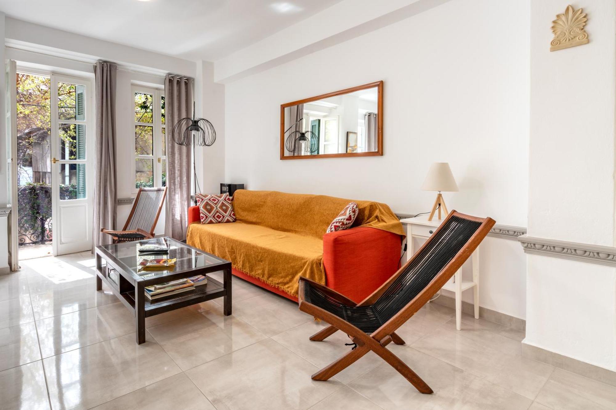 Psiri Gem From In Vivo Apartments- Spacious 1St Floor Apartment With Balcony In Athens' Historic Center 外观 照片